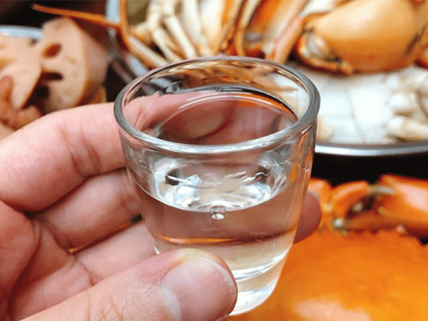 喝酒后吃什么養(yǎng)胃護(hù)肝.jpg